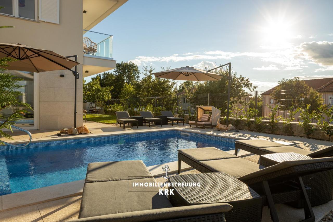 Villa Richard มาลินสกา ภายนอก รูปภาพ
